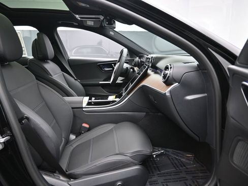 New 2025 Mercedes-Benz C 300 4MATIC Sedan image 27