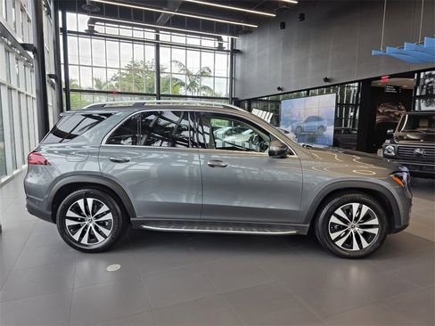 New 2026 Mercedes-Benz GLE 350 4MATIC image 3