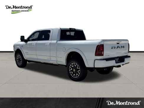 New 2026 RAM 2500 Limited AWD/4WD image 7