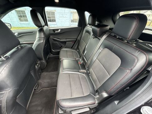 Used 2023 Ford Escape ST-Line w/ Tech Pack #1 AWD/4WD image 22