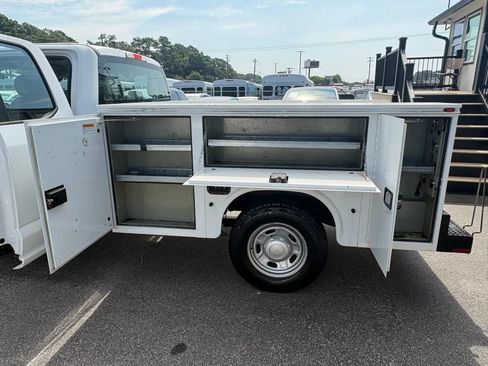 Used 2017 Ford F250 XL RWD image 26