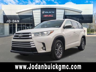 Used 2017 Toyota Highlander XLE