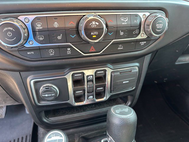 Used 2022 Jeep Wrangler Unlimited Sport AWD/4WD image 19