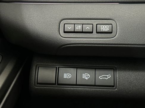 New 2026 Subaru Solterra Limited image 30