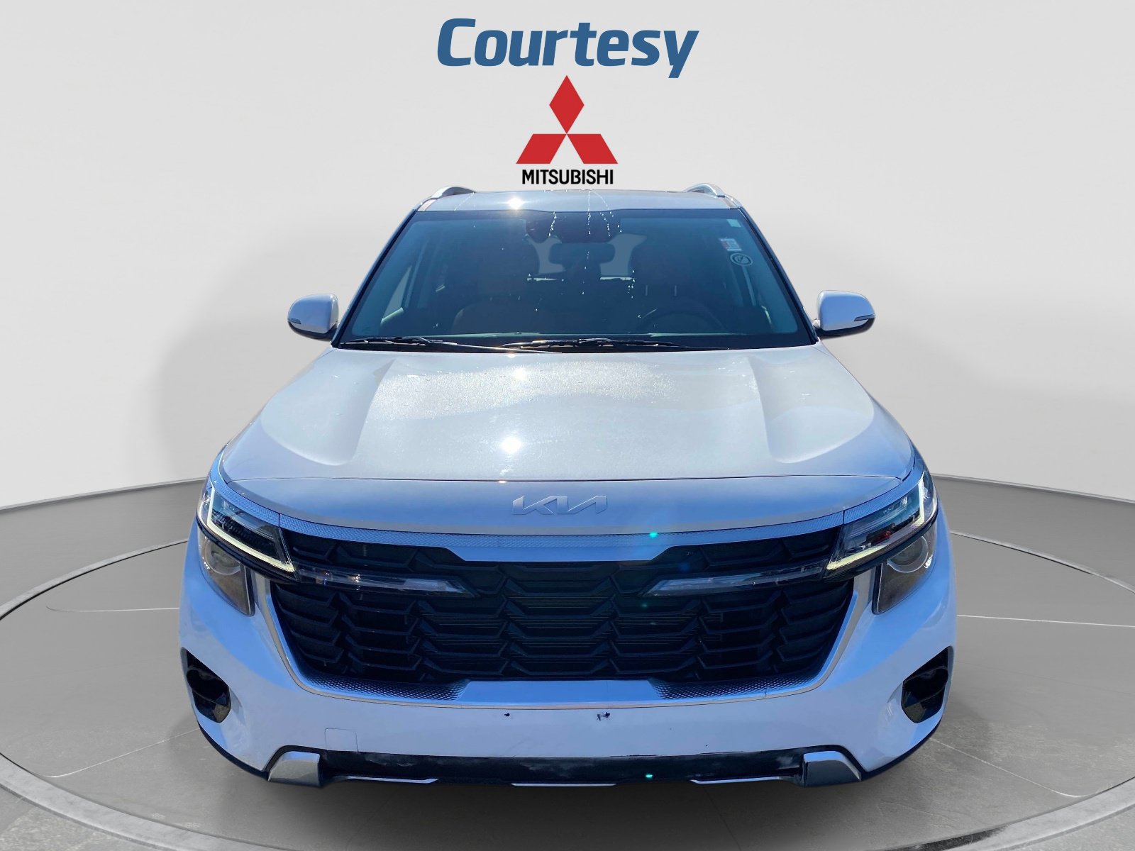 Used 2024 Kia Seltos EX AWD/4WD image 9