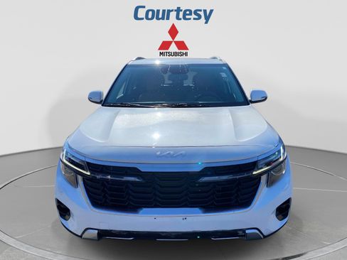 Used 2024 Kia Seltos EX AWD/4WD image 9