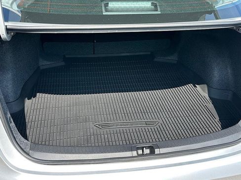 Certified 2025 Toyota Corolla SE FWD image 9