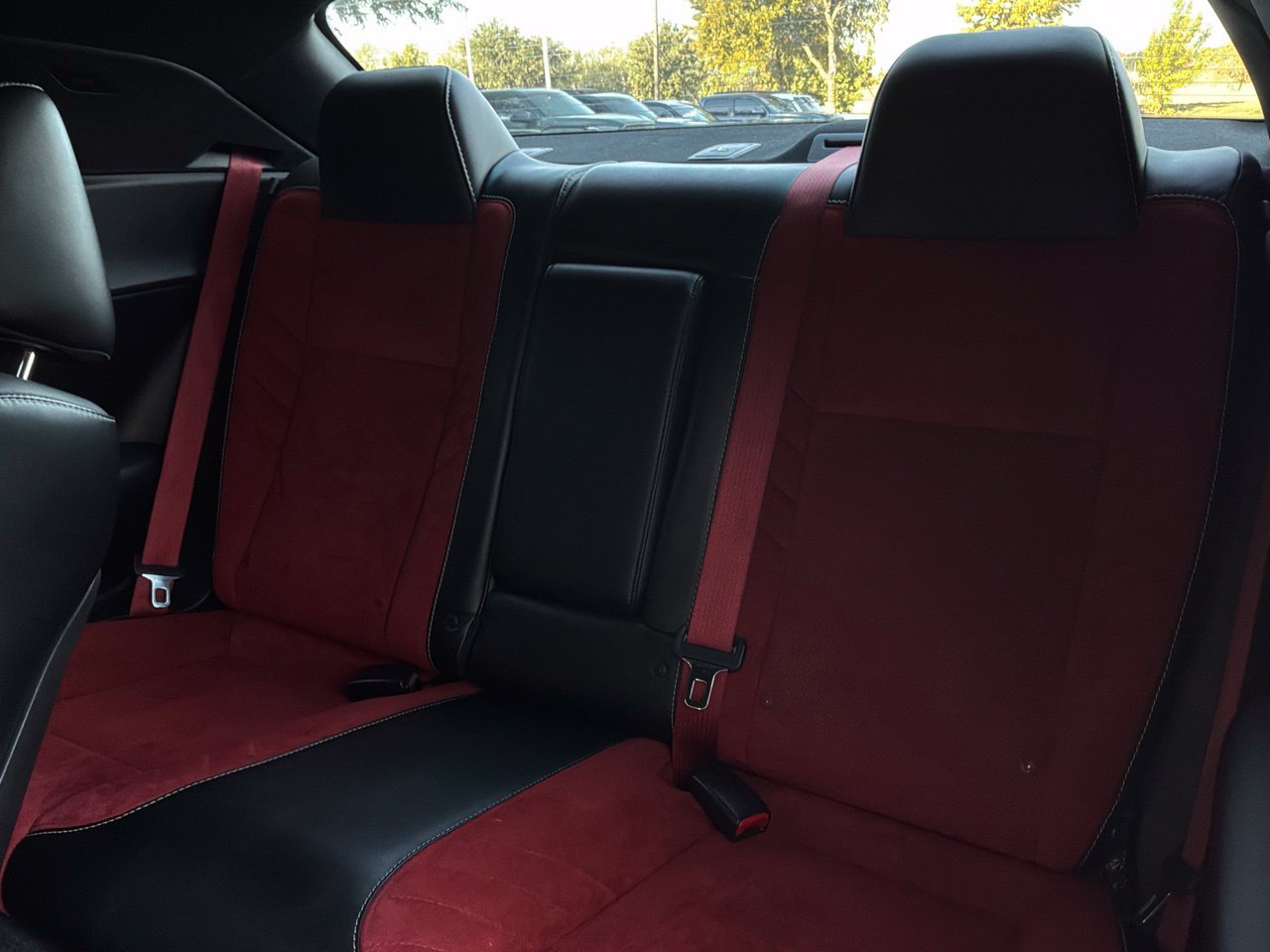 Used 2016 Dodge Challenger SRT Hellcat RWD image 17