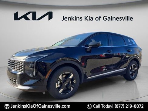 New 2026 Kia Sportage LX image 10