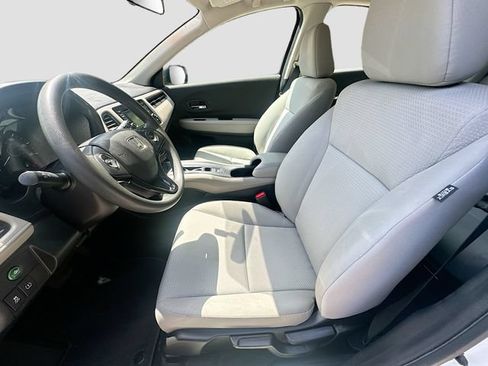 Used 2020 Honda HR-V LX image 21