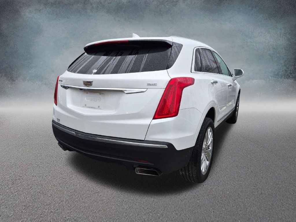 Used 2018 Cadillac XT5 Luxury FWD image 9