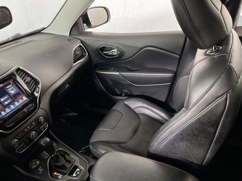 Used 2022 Jeep Cherokee Limited AWD/4WD image 23