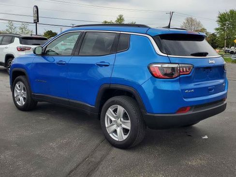 Used 2022 Jeep Compass Latitude AWD/4WD image 5
