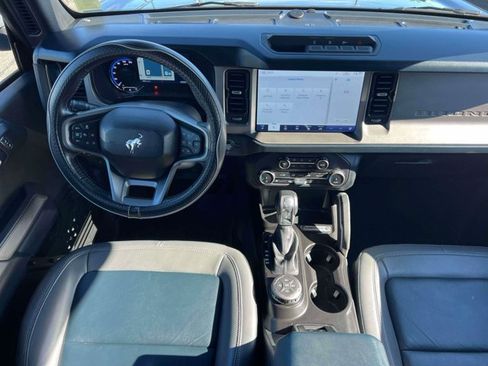 Used 2022 Ford Bronco Outer Banks AWD/4WD image 14