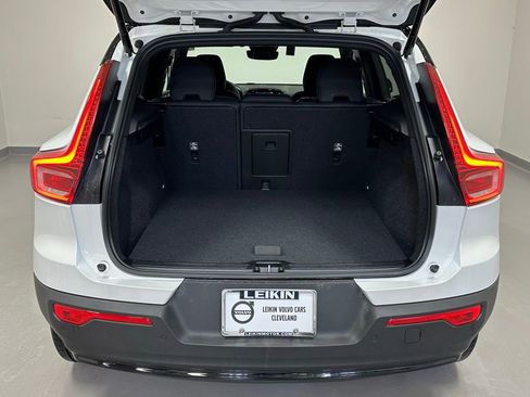 Certified 2024 Volvo XC40 Recharge Core w/ Protection Package Premier image 22