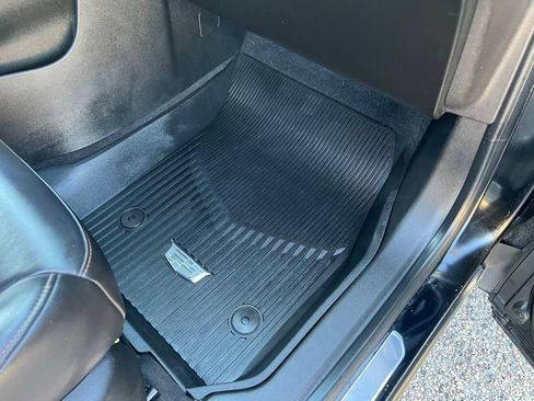 Used 2019 Cadillac XT4 Sport AWD/4WD image 12