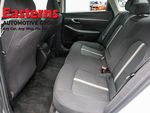 Used 2025 Hyundai Sonata SEL FWD image 19