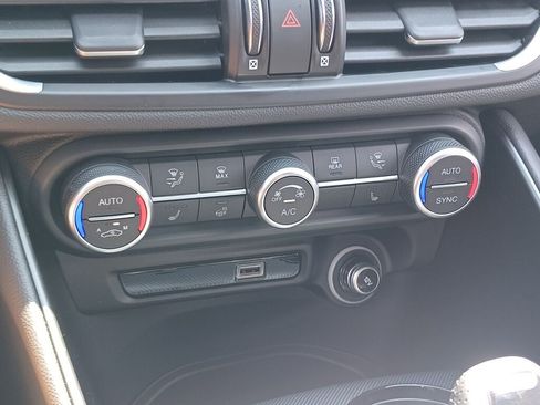 Used 2024 Alfa Romeo Giulia Ti image 25