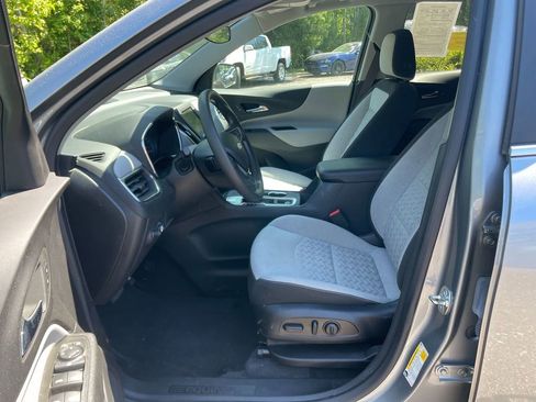 Used 2023 Chevrolet Equinox LT FWD image 12