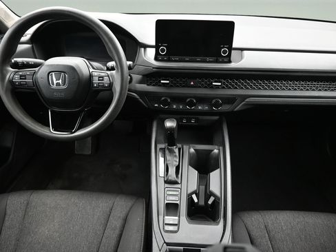 Used 2023 Honda Accord EX image 12