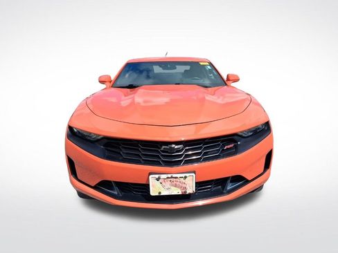Used 2019 Chevrolet Camaro LT RWD image 2