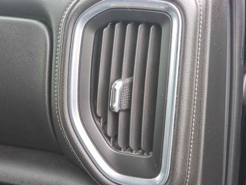 Used 2020 Chevrolet Silverado 1500 LT Trail Boss w/ Midnight Edition image 43