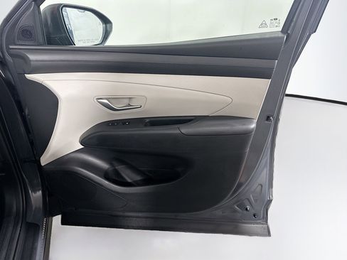 Used 2025 Hyundai Tucson SEL FWD image 32