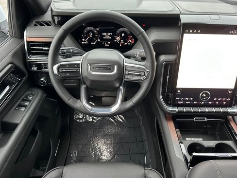 New 2026 GMC Yukon XL Denali image 15