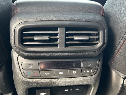 Used 2024 Honda Passport Black Edition image 12