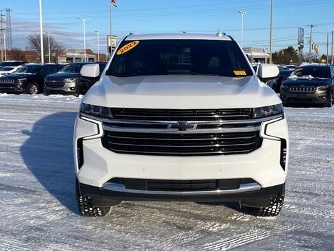 Certified 2022 Chevrolet Tahoe LT w/ Luxury Package image 2