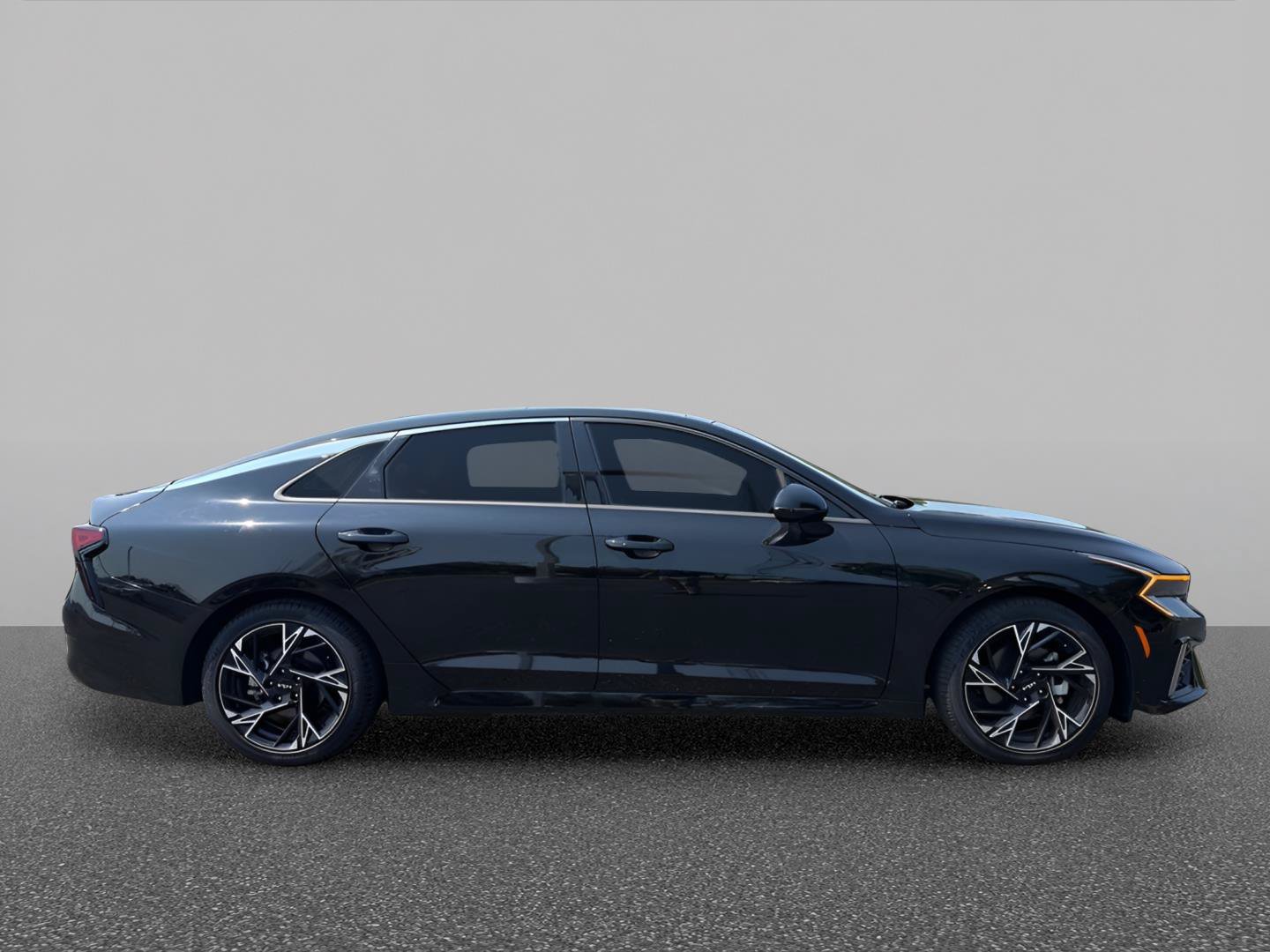 Used 2025 Kia K5 GT-Line w/ GT-Line Premium Package AWD/4WD image 4