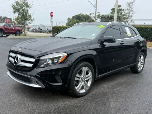 Used 2015 Mercedes-Benz GLA 250 image 1