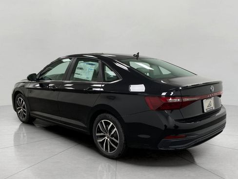 New 2026 Volkswagen Jetta SE FWD image 6