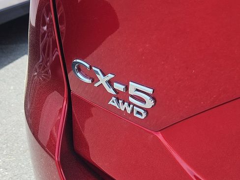 Used 2024 MAZDA CX-5 AWD 2.5 S w/ Select Package image 12