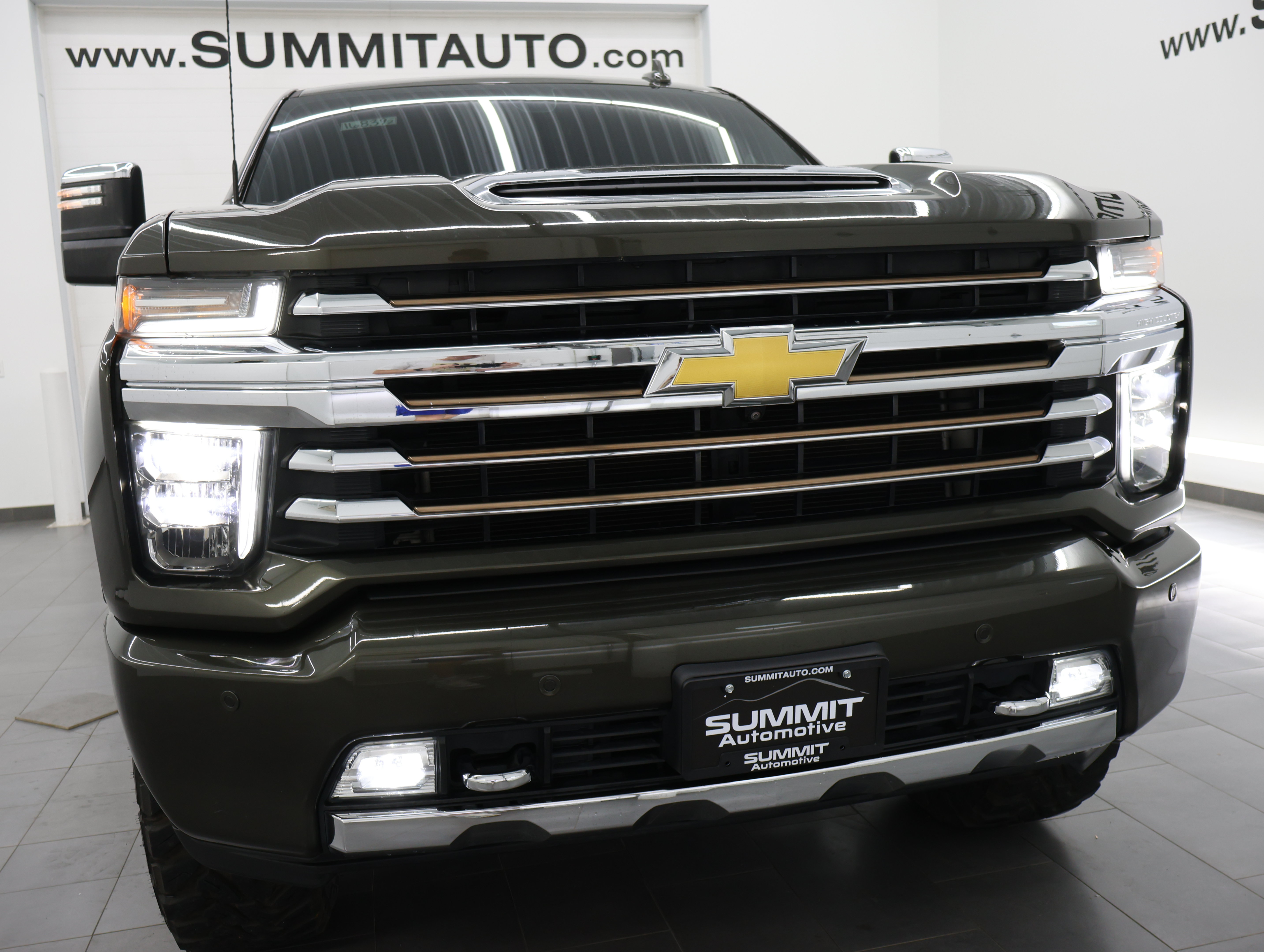 Used 2022 Chevrolet Silverado 2500 High Country AWD/4WD image 27