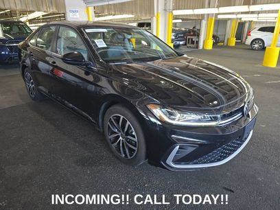 Used 2025 Volkswagen Jetta SE