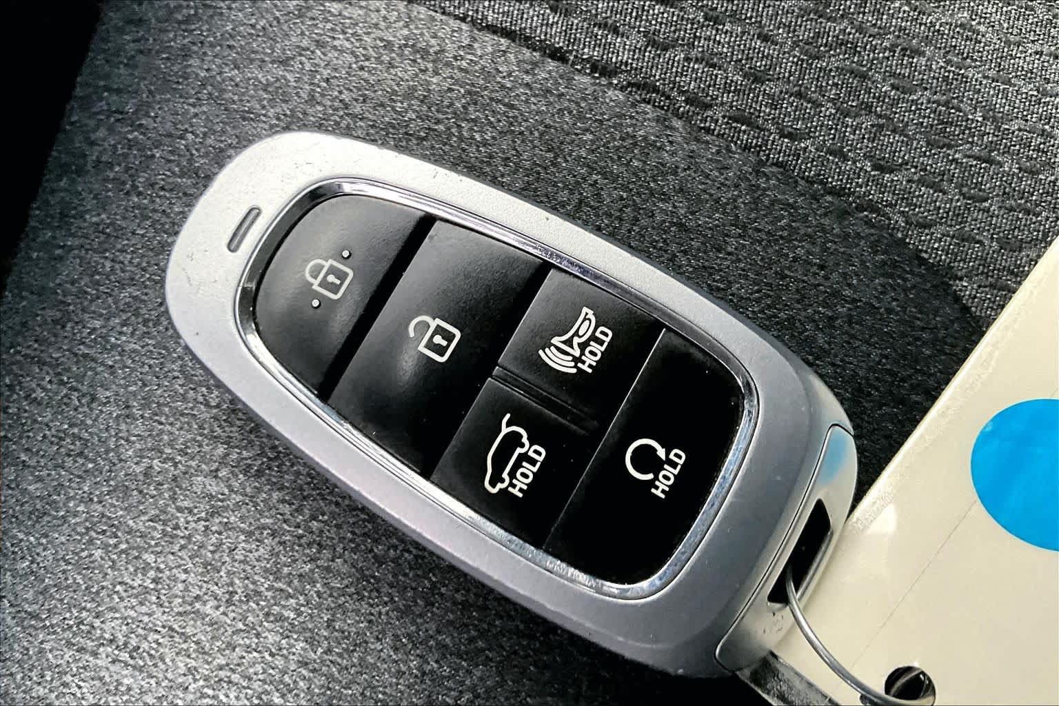 Used 2023 Hyundai Santa Fe SEL w/ Cargo Package AWD/4WD image 15