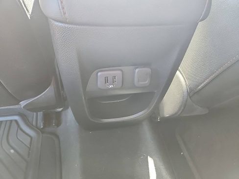 Certified 2022 GMC Canyon AT4 AWD/4WD image 35