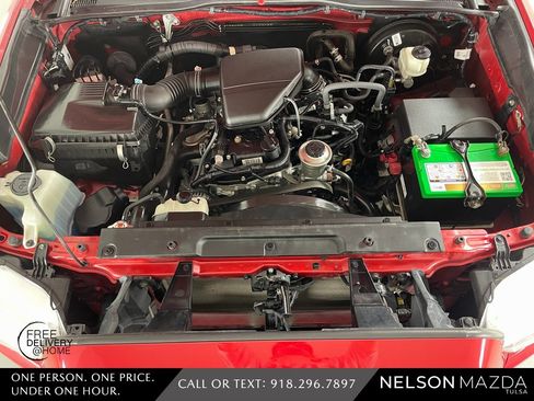Used 2019 Toyota Tacoma SR image 48