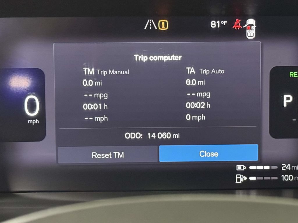 Used 2025 Volvo XC90 T8 Plus w/ Protection Package Premier AWD/4WD image 5