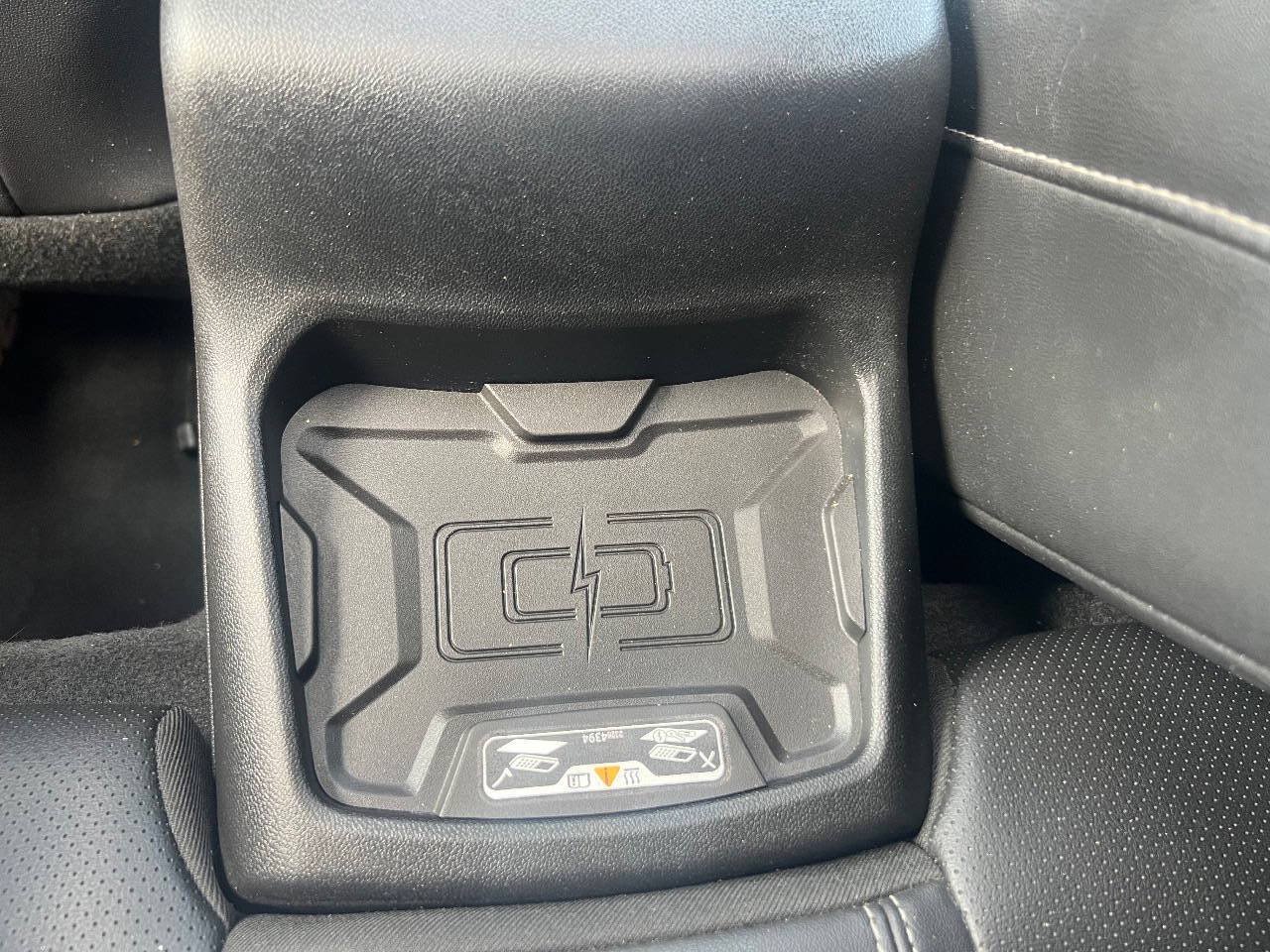 Used 2018 Chevrolet Camaro SS RWD image 22