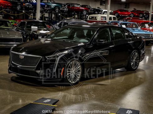 Used 2019 Cadillac CT6 V w/ Driver Assist Package image 34