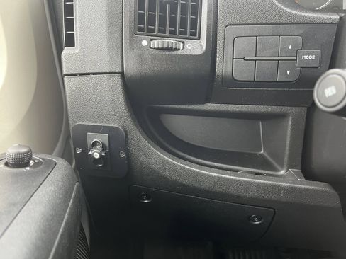 Used 2021 RAM ProMaster 3500 FWD image 25