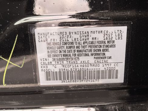 Used 2024 Nissan Sentra S FWD image 40
