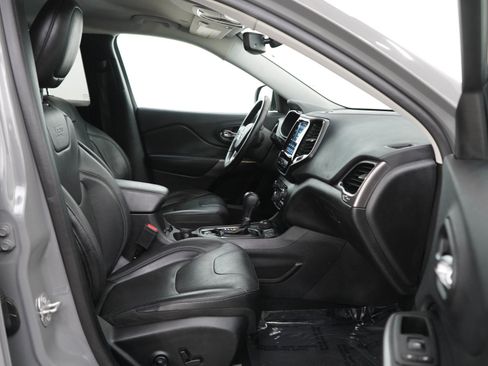 Used 2020 Jeep Cherokee Limited AWD/4WD image 11