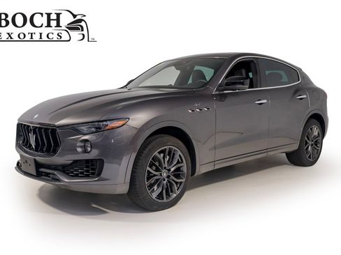 Used 2024 Maserati Levante GT Ultima image 1