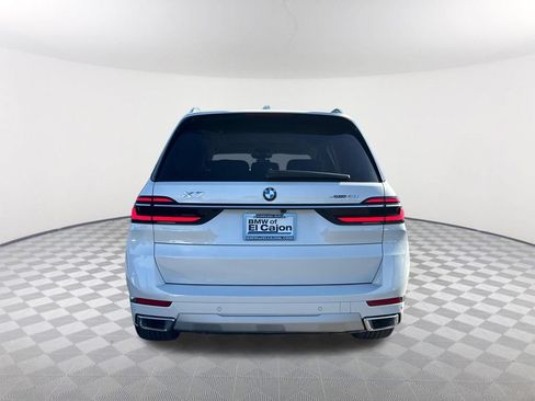 New 2027 BMW X7 xDrive40i w/ Premium Package AWD/4WD image 5
