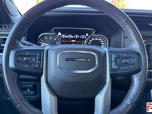 Used 2021 GMC Yukon Denali image 29