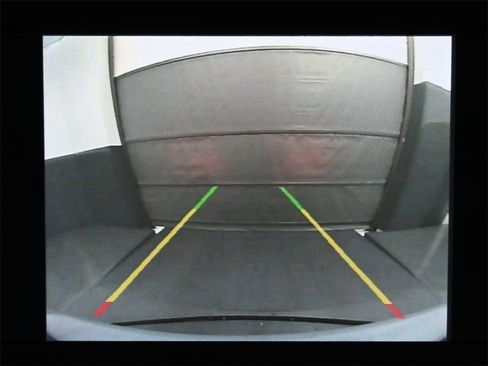 Used 2022 Dodge Charger SXT w/ Driver Convenience Group image 12