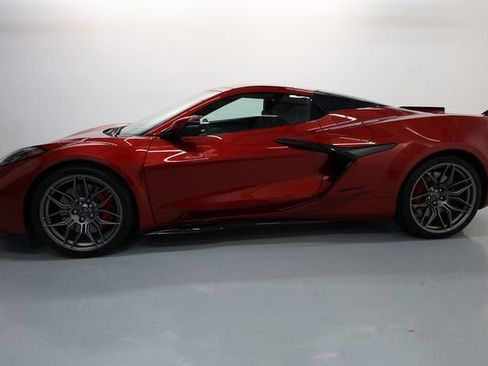 Used 2026 Chevrolet Corvette Z06 RWD image 65